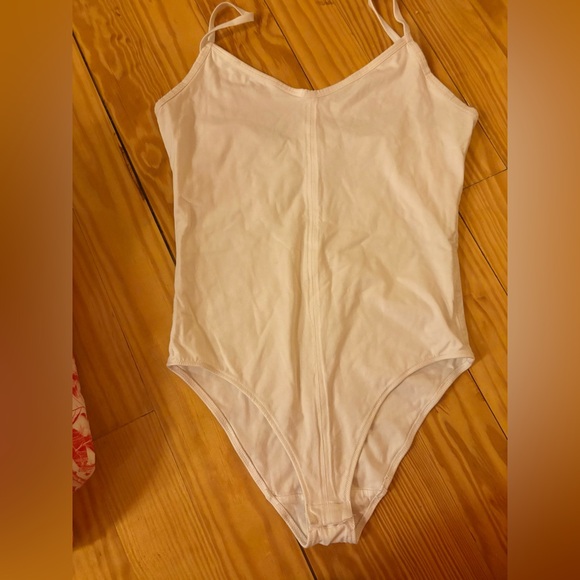 Everlane Ivory Ribbed Spaghetti-Strap Bodysuit - Picture 2 of 3